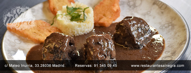 lamprea ese raro manjar del invierno - restaurante Sal Negra